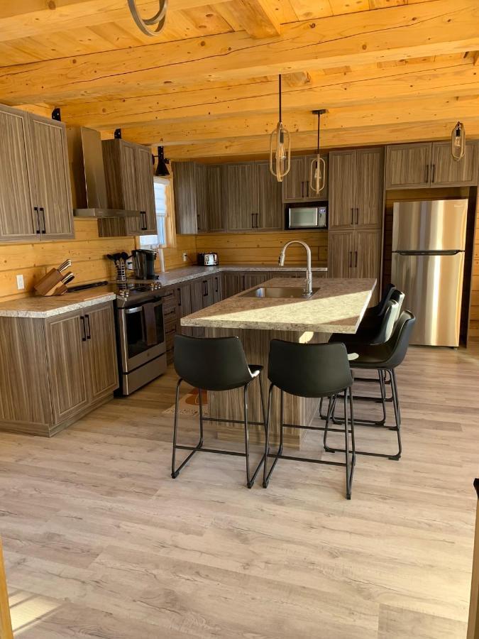 Chalets Domaine Otis Saint-Félix-d'Otis Buitenkant foto